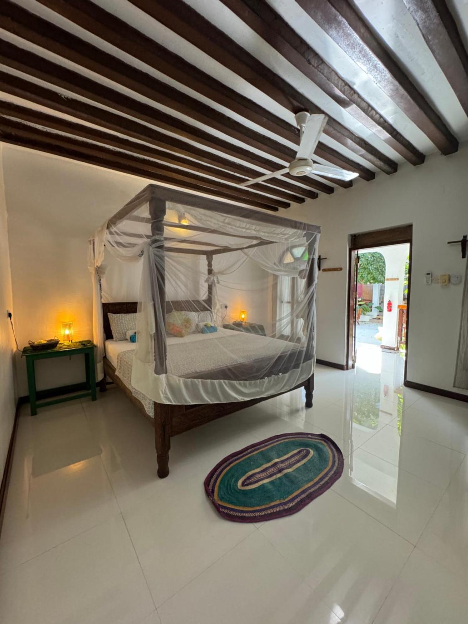 Nungwi Retreat Bed & Breakfast ภายนอก รูปภาพ